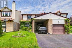 30 - 1606 LANCASTER DRIVE  Oakville, ON L6H 2Z6