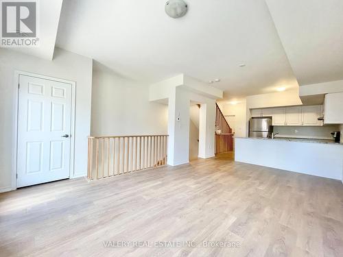 157 Danzatore Path, Oshawa, ON 