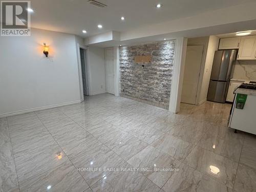 (BASEMENT) - 366 WARATAH AVENUE , Newmarket, Ontario L3Y 7T6 2