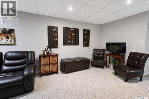 800 1St Street E, Prince Albert, SK 