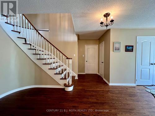 47 Looker Drive, Barrie, ON 