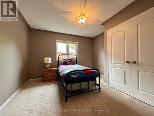 47 Looker Drive, Barrie, ON 