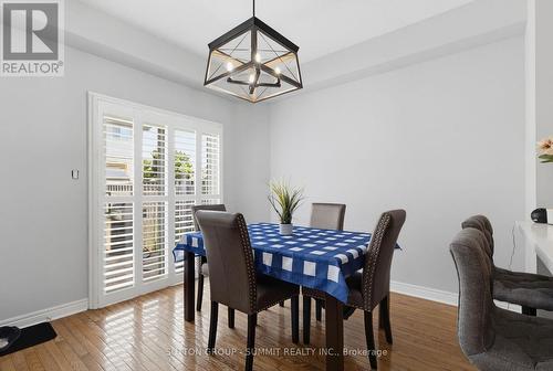 2092 English Crescent, Burlington, ON 