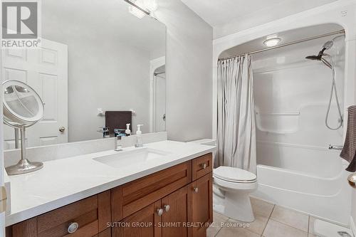 2092 English Crescent, Burlington, ON 