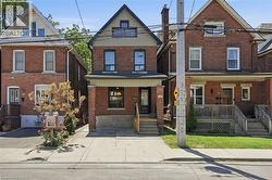 14 CUMBERLAND Avenue  Hamilton, ON L8M 1Y7