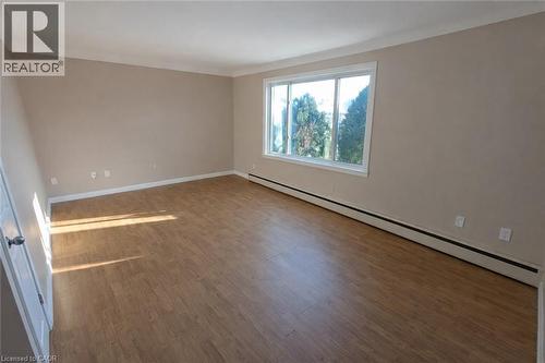 250 HIGHLAND Road W Unit# 2 MAIN RIGHT SIDE , Stoney Creek, Ontario L8J 3T7 4
