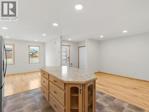 53 Wyvern Avenue, Whitehorse, YT - Indoor