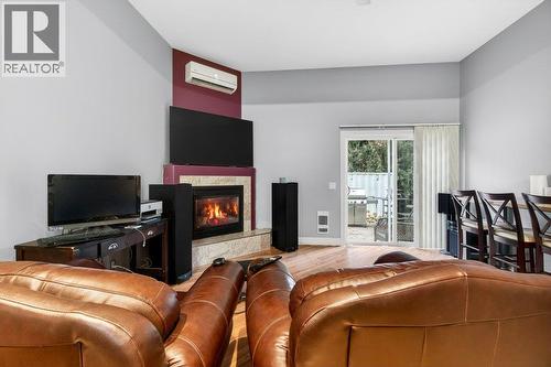 1 Wolfe Street, Sicamous, BC - Indoor Photo Showing Living Room With Fireplace