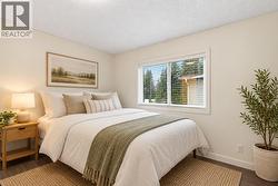 virtually staged room - 