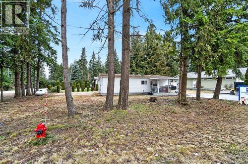 1 Wolfe Street, Sicamous, BC - Outdoor