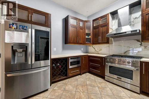 1 Wolfe Street, Sicamous, BC - Indoor Photo Showing Kitchen