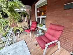 relaxing front porch - 