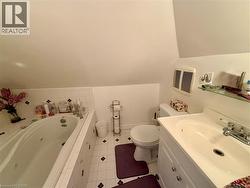 3rd level bedroom - 