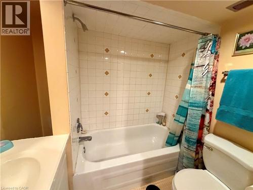 basement 4-pc bathroom - 92 Case Street, Hamilton, ON 