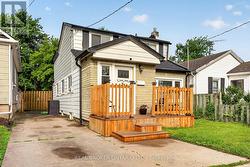 22 EDITH STREET St. Catharines, ON L2S 2P7