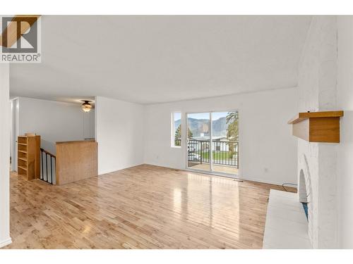 135 Silverthrone Crescent, Kamloops, BC 