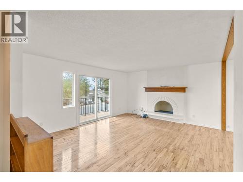 135 Silverthrone Crescent, Kamloops, BC 