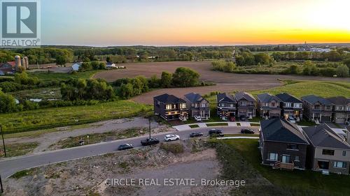 56 Langridge Way, Cambridge, ON 