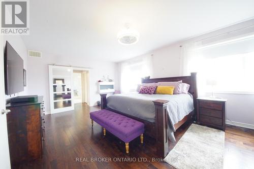 100 Trail Boulevard, Springwater, ON 