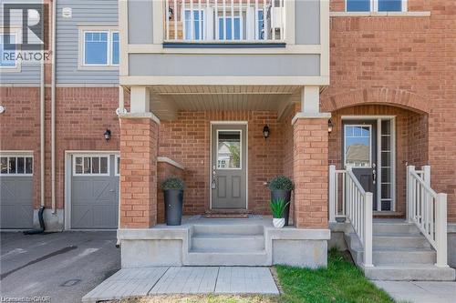 8 Stratus Street, Kitchener, ON 