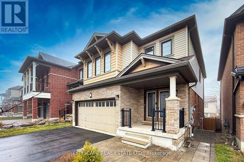 121 Crafter Crescent, Hamilton, ON 