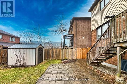 121 Crafter Crescent, Hamilton, ON 