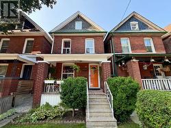 92 CASE STREET  Hamilton, ON L8L 3G9