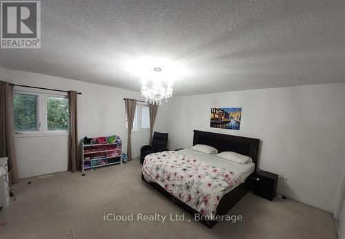 559 Candlestick Circle, Mississauga, ON 