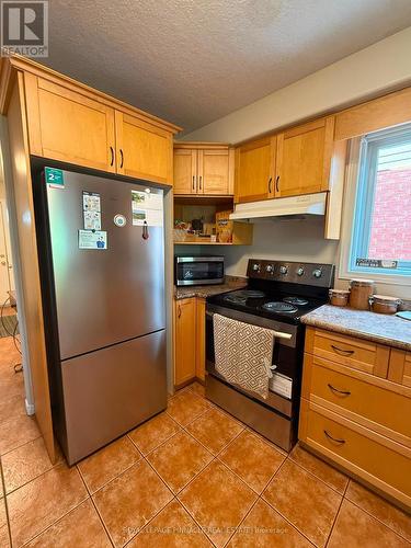 60 Everglade Crescent, Kitchener, ON 