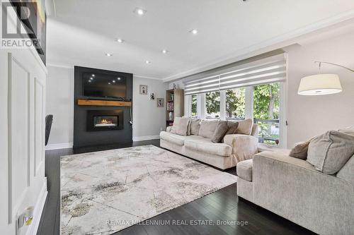 250 Daphne Avenue, Mississauga, ON 