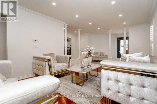 891 Stonebridge Avenue, Mississauga, ON 