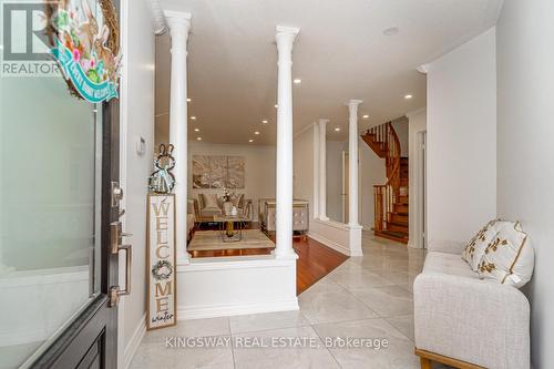 891 Stonebridge Avenue, Mississauga, ON 