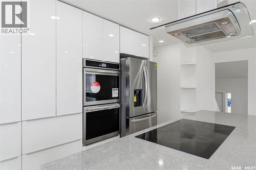 607 Addie Crescent, Saskatoon, SK - Indoor Photo Showing Kitchen