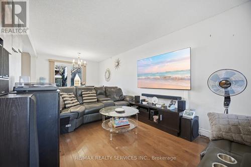 16 Langholm Court, Brampton, ON 