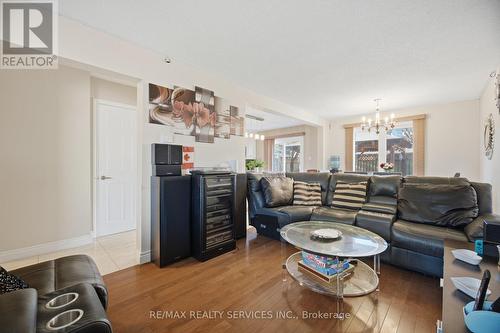 16 Langholm Court, Brampton, ON 