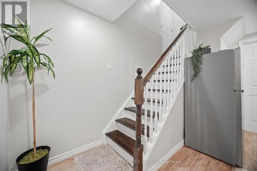 16 Langholm Court, Brampton, ON 