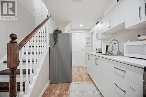 16 Langholm Court, Brampton, ON 