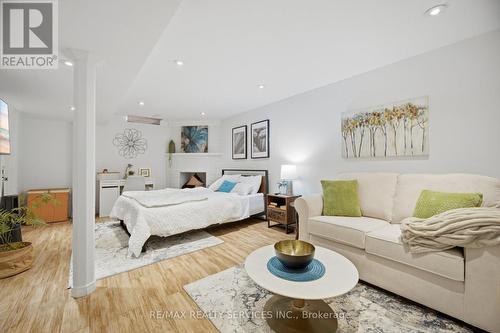 16 Langholm Court, Brampton, ON 