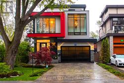 662 BYNGMOUNT AVENUE  Mississauga, ON L5G 1R4