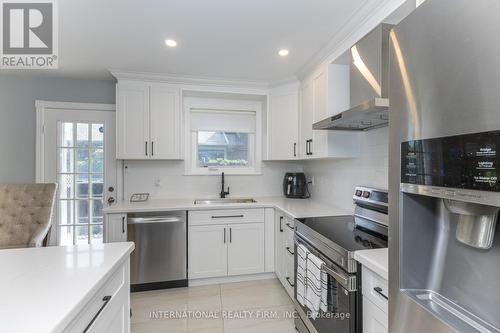 2528 Truscott Drive, Mississauga, ON 
