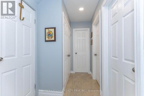 2528 Truscott Drive, Mississauga, ON 