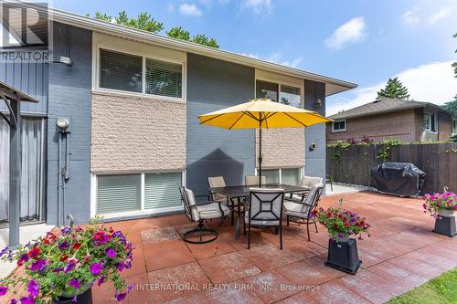2528 Truscott Drive, Mississauga, ON 