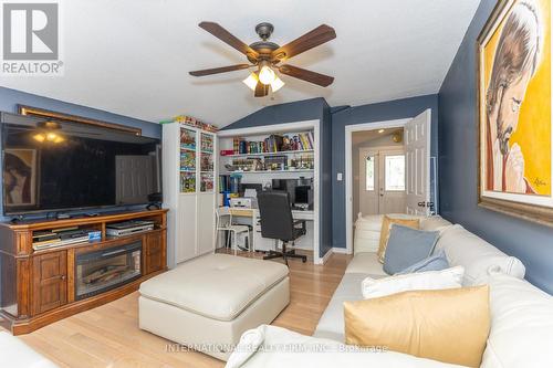 2528 Truscott Drive, Mississauga, ON 