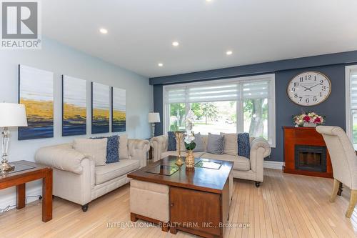 2528 Truscott Drive, Mississauga, ON 