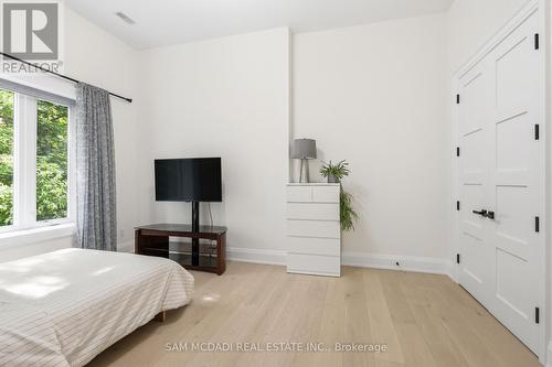 1750 Lincolnshire Boulevard, Mississauga, ON 