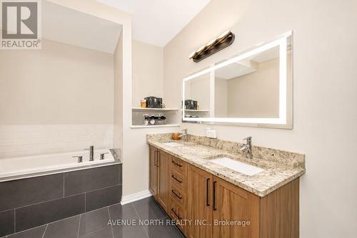 323 Lysander Place, Ottawa, ON 