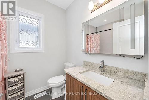 323 Lysander Place, Ottawa, ON - Indoor Photo Showing Bathroom