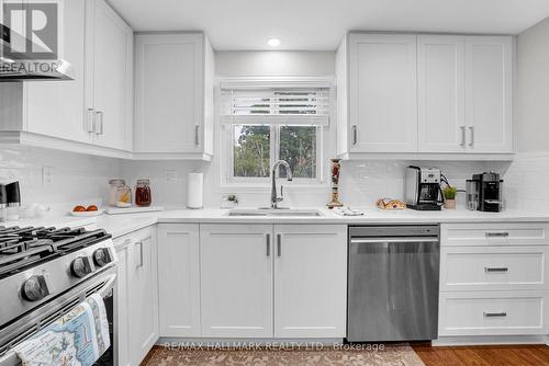 36 Ridgeway Avenue, Barrie, ON 
