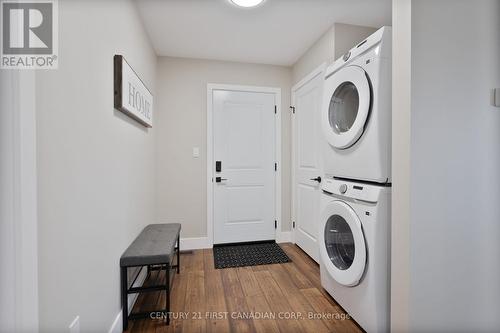 44 Postma Crescent, North Middlesex (Ailsa Craig), ON 