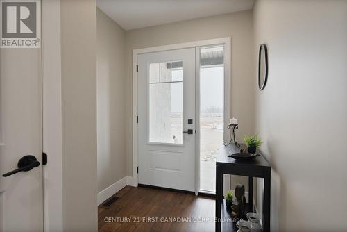 44 Postma Crescent, North Middlesex (Ailsa Craig), ON 